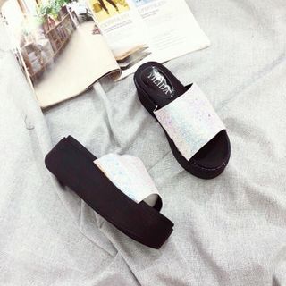 dep quai ngang kim tuyến