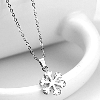 Dây chuyền nữ hoa tuyết inox