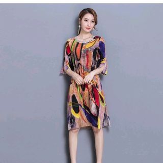 ĐẦM SUÔNG RÚT EO HỌA TIẾT MÀU PHỐI CƯỜM CỔ