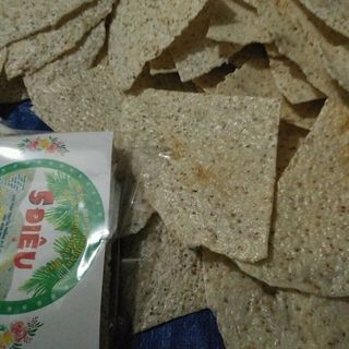 Đặc sản Bánh tráng nước dừa nướng sẵn