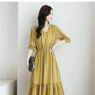 ĐẦM VOAN CỔ TIM PHỐI BÈO