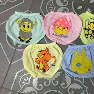 Quần chục cho bé 52/c bé xíu sỉ từ 50c