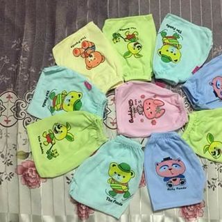 Quần chục cho bé 52/c bé xíu sỉ từ 50c