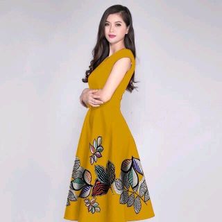 ĐẦM XÒE IN HỌA TIẾT LÁ SANG TRỌNG KÈM BELT