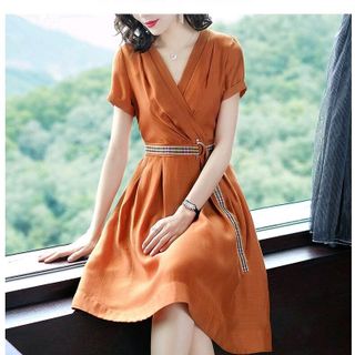 ĐẦM XÒE TAY CON CỔ DẮP CHÉO