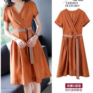 ĐẦM XÒE TAY CON CỔ DẮP CHÉO