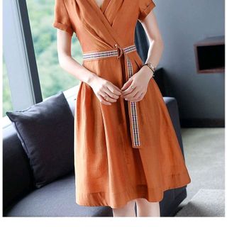 ĐẦM XÒE TAY CON CỔ DẮP CHÉO