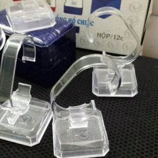 sỉ đế mika trưng bày đồng hồ