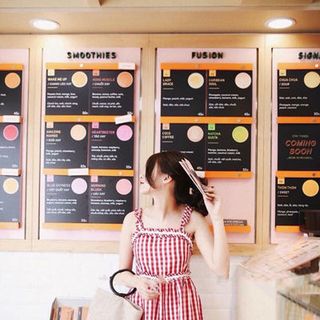 Đầm caro hai dây xếp ly