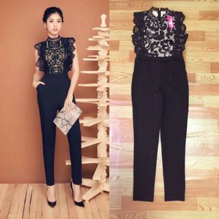 Jumsuit đen dài phối ren cổ lọ