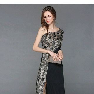 ĐẦM DẠ TIỆC 1 VAI