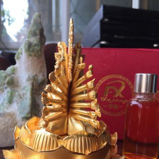 Tượng Phật Phong Thủy Quan Thế Âm Bồ Tát - Quà tặng - Trang trí nhà cửa - Đồ chơi ô tô