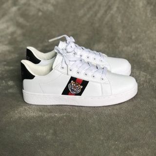 GC Nữ MẪU BẮT MẮT