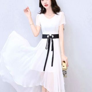 ĐẦM XÒE VOAN NƠ EO