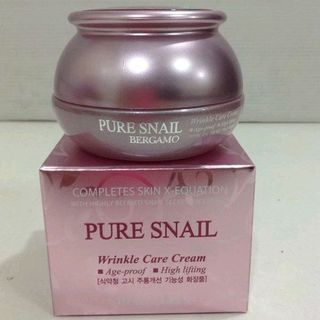 Kem dưỡng ẩm Bergamo Pure Snail Wrinkle Care Cream 50gr