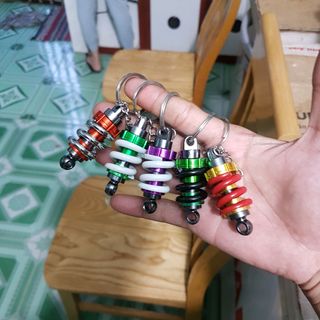 móc khóa mô hình phuộc xe