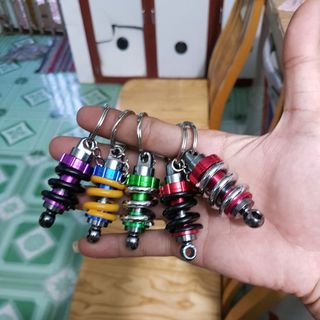 móc khóa mô hình phuộc xe