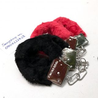 CÒNG TAY LÔNG HÓA TRANG CHỤP ẢNH