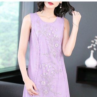 Đầm Lụa Thêu Kèm AK