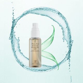 Xịt khoáng dưỡng ẩm Natural Friend Nanocell