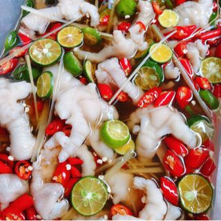 Chân gà rút xương xả ớt