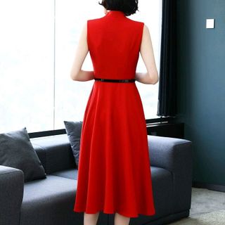 ĐẦM XÒE CỔ V KÈM NỊT