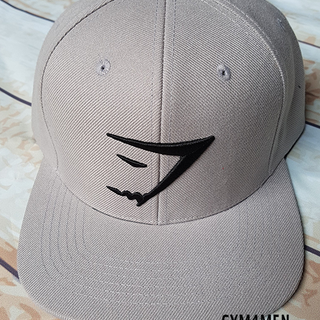 nón snapback gymshark