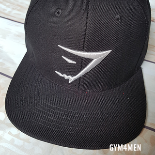nón snapback gymshark