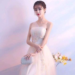 MAXI CÚP XẾP ĐÍNH HOA