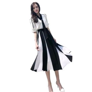 SET ÁO SƠ MI CỔ NƠ CHÂN VÁY SỌC