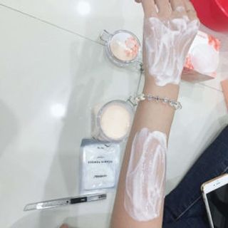 DETOX TẮM TRẮNG MUỐI HỒNG