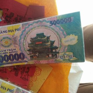 hàng mã các loại tiền việt từ 50000 đến 100k 200k 500k ngân phiếu tiền euro các mênh giá