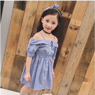 Váy kẻ trễ vai kèm tuban