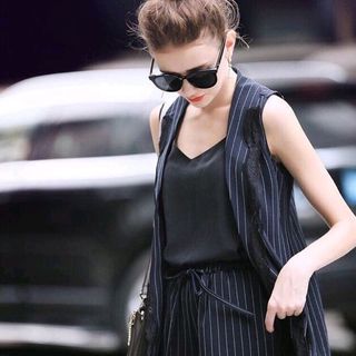 SET BO VEST SOC PHOI REN-HANG NHAP
