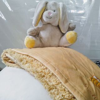 BỘ THÚ BÔNG VÀ CHĂN EM BÉ