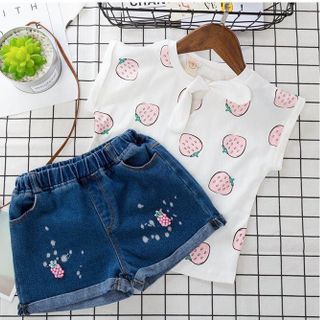 Set bộ chuối dâu tây