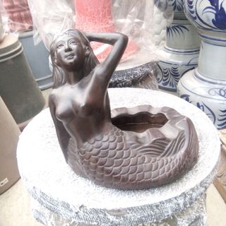 Gạt Tàn Hình Thú