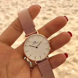 đồng hồ thời trang dây nhuyễn