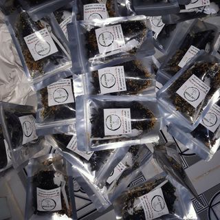 Rong Biển Cháy Tỏi Ớt 65gram túi zip