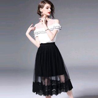 SET ÁO RỚT VAI CHÂN VÁY LƯỚI PHỐI REN