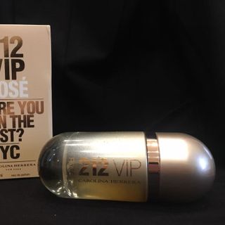 Nước hoa nữ - Carolina Herrera 212 VIP