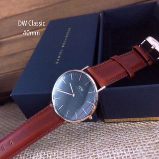 Đồng hồ DWday da