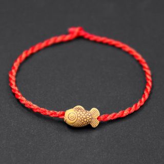 dây đỏ đeo tay giá sỉ 3k bao gồm dây và mặt siêu rẻ tổng đơn 500k một hoặc nhiều Sản phẩm cộng lại 500k là tính sỉ nha