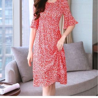 ĐẦM SUÔNG VOAN HOA TAY LOE