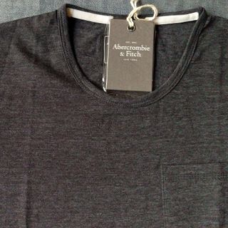 Áo thun t-shirts các hiệu giá thanh lý