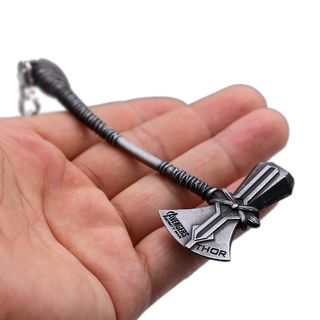 móc khóa búa thor stormbreaker