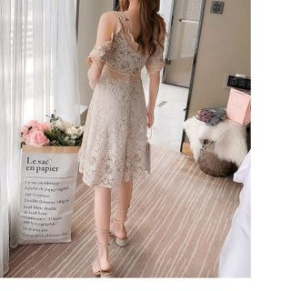 ĐẦM XÒE REN RỚT VAI GỢI CẢM