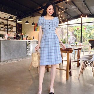 Đầm kẻ caro cúc giả