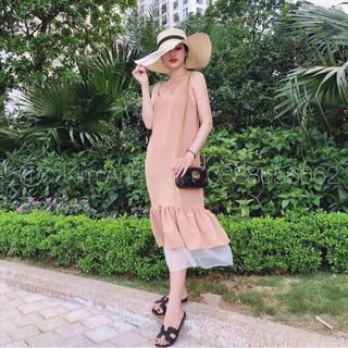 Đầm 2 dây đuôi cá chân lưới