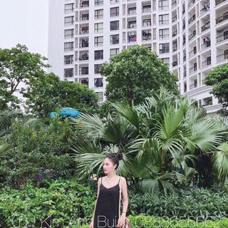 Đầm 2 dây đuôi cá chân lưới